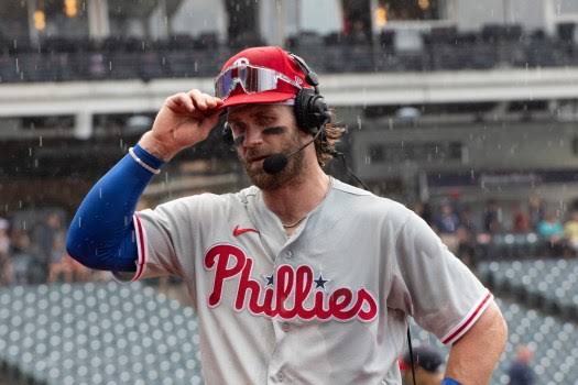 Rob  Thomson announced Bryce Harper as to take over the position of Jon McCann  as a new captain of Philadelphia Phillies few minutes ago….see why in 