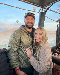 Finally: Brittany Force accept Bobby Lyons proposal and further more announce their wedding date.