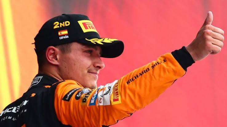 Breaking News: Norris highlighted the fact that Verstappen’s consistent position at the…….