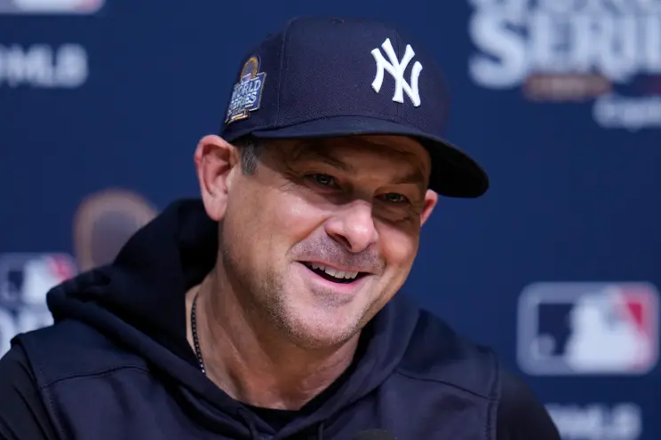 El entrenador principal de los Yankees está siendo despedido.