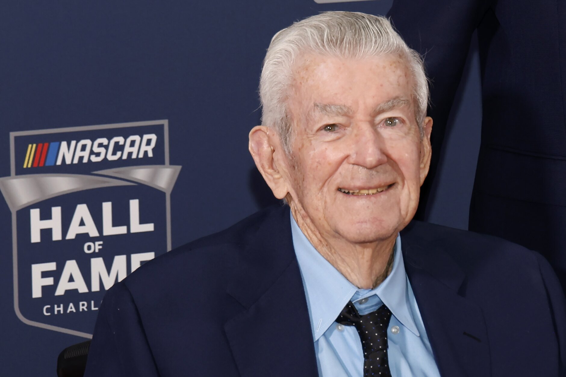 Breaking news: former NASCAR 10 times award winning champion BOBBY ALLISON is now back as co-owner……