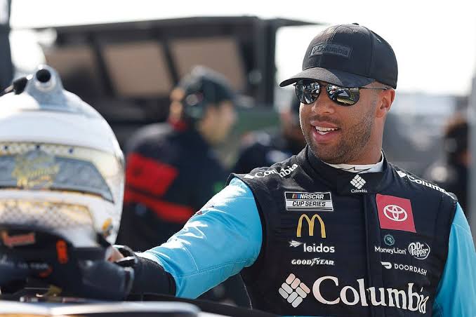 Bubba Wallace, driver of the No. 23 car for 23XI Racing, will part ways with his crew chief, Bootie Barker, following the 2025 NASCAR Cup Series season……