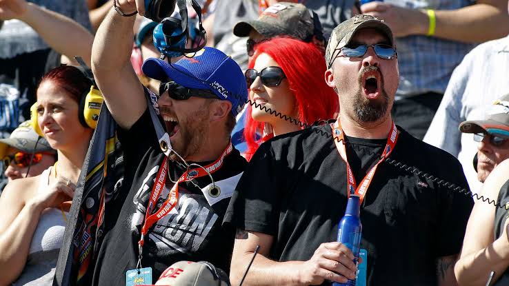 “Because NASCAR Fans are Idiots”: Fans Dismiss Change to the ……..