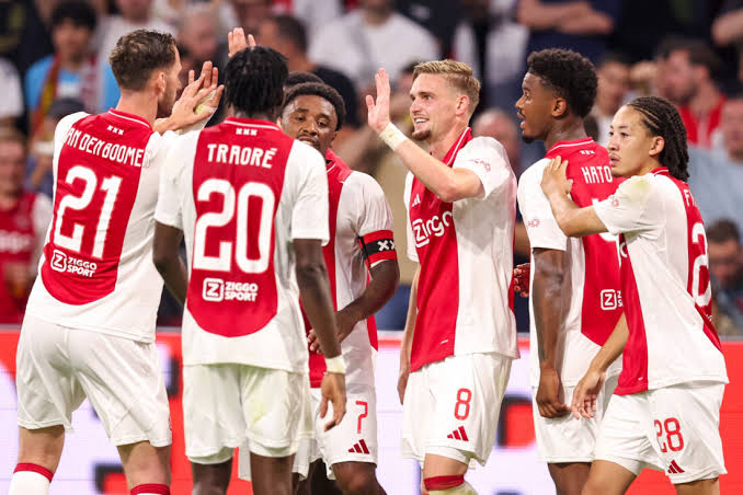 “Breaking News: Ajax Amsterdam Kondigt Officieel De Aankomst Aan Van Weer Een Topgetalenteerde Ster Speler”