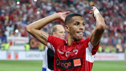 Fiul fostei vedete braziliene Rivaldo anunță că părăsește Dinamo București din cauza…