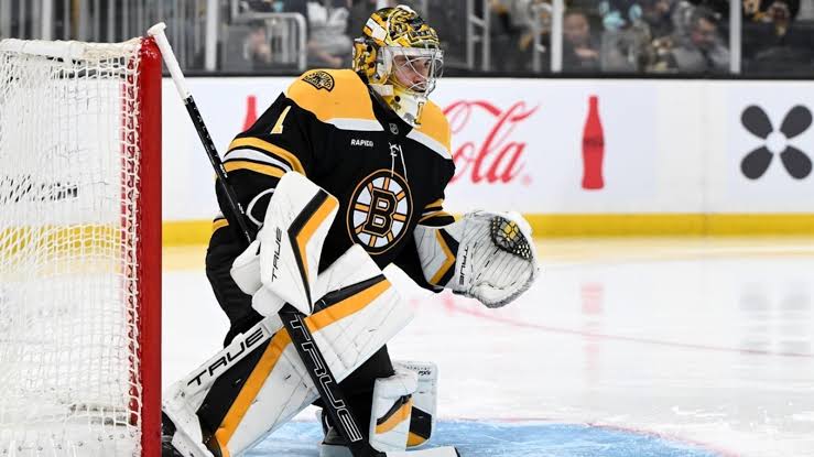 DEAL COMPLETED: The Boston Bruins have officially signed a veteran goalie from the Toronto Maple Leafs. The season goalie has signed a two year contract worth $6 million…. read more details in 