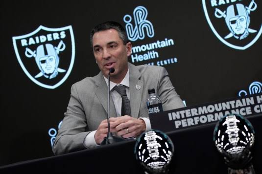 Raiders’ Two Key Players Announce Departure Immediately After…